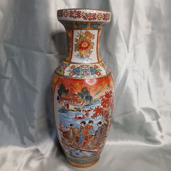 Porcelain Vase Chinese Decor Art Rare Hand Painted 10” x 4” - Picture 1 of 9